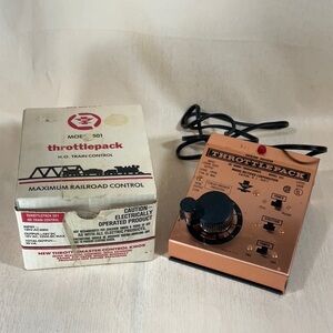 MRC Throttlepack #501 HO Train Control Train Transformer Model Railroad